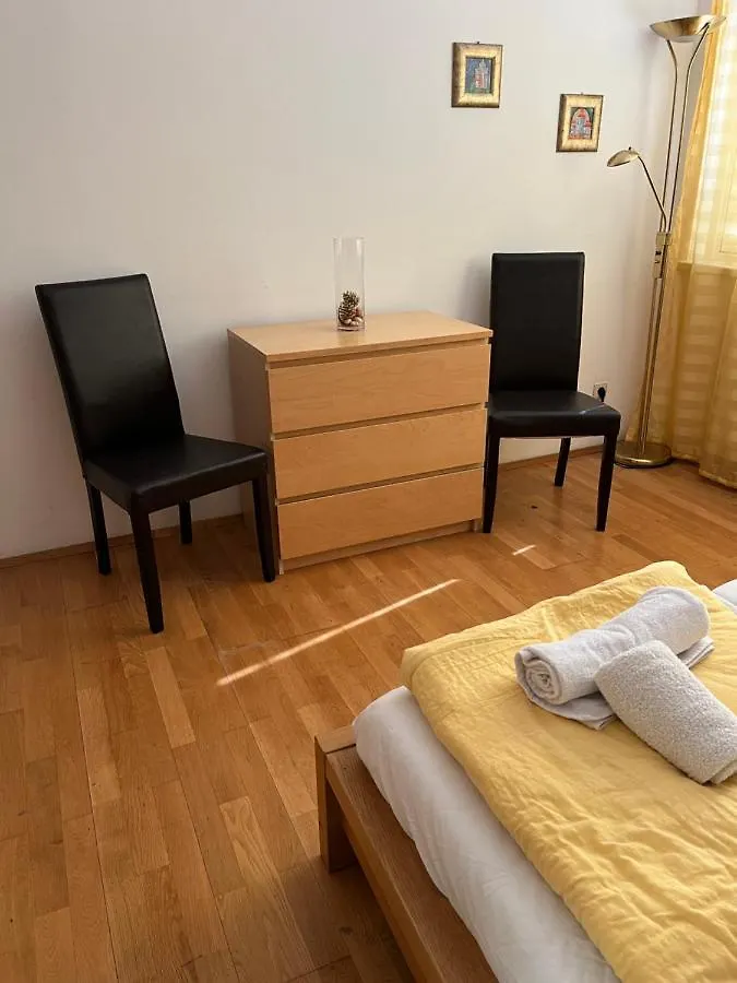 Stelius Wien 0*,  Österreich